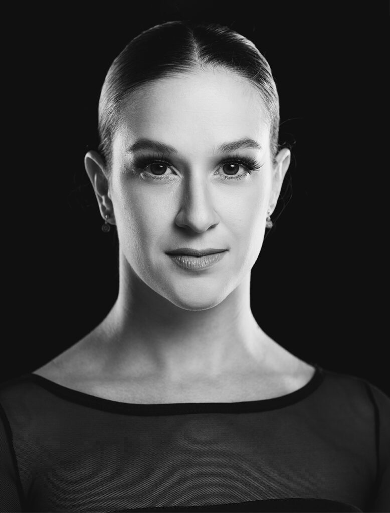 Adrienne Kerr